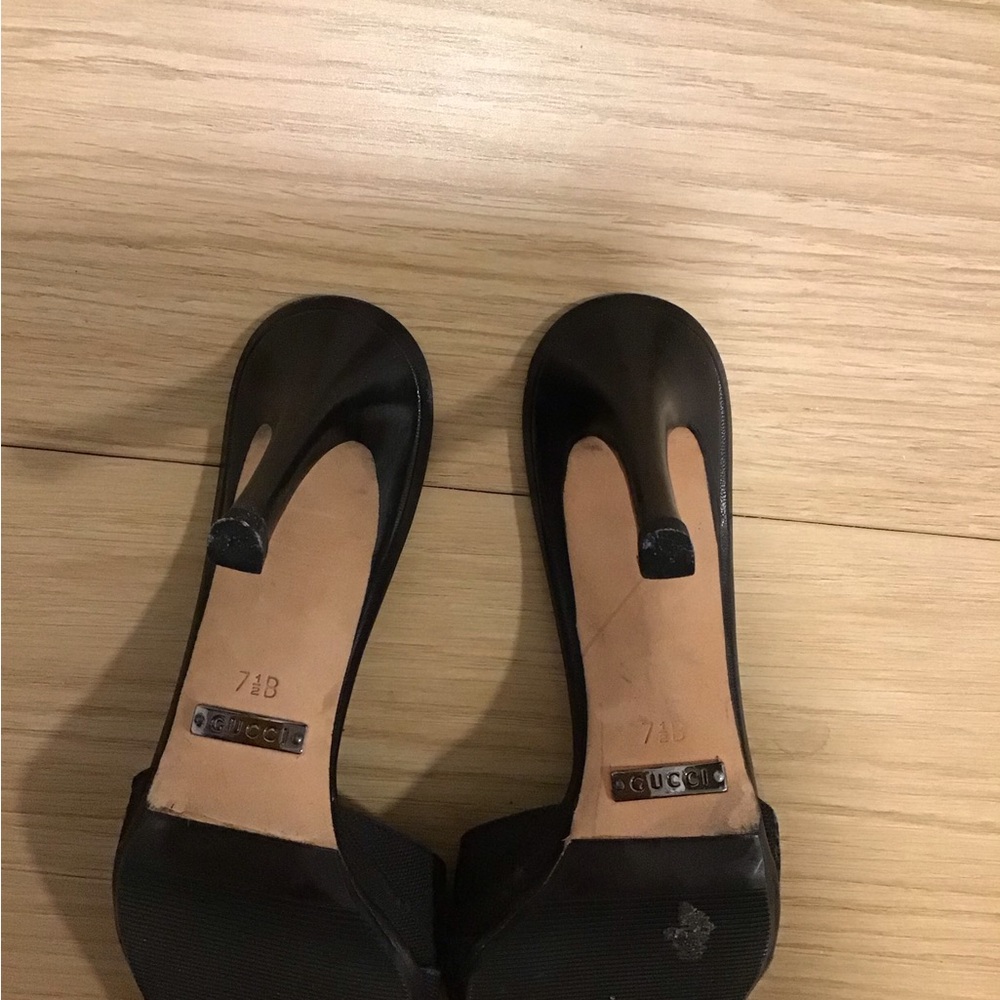 Authentic Gucci Black Women's GG Logo Mules - Picture 4 of 8
